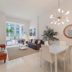 Beautiful PoolSide 1 Bedroom in Brickell