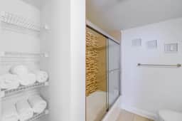 Modern 2 Bedroom Condo Brickell