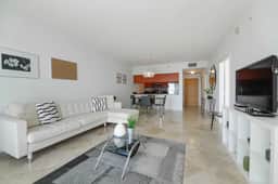 Penthouse Ocean View + Balcony/Free parking