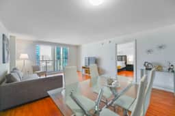 THE CLUB 3222-Luxury⛱King bed swimming pool Jacuzzi Gym gameroom