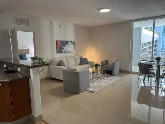 Cozy 2 Bedroom Brickell Condo
