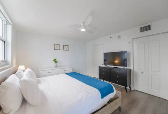 Modern 2 Bedroom Condo Brickell