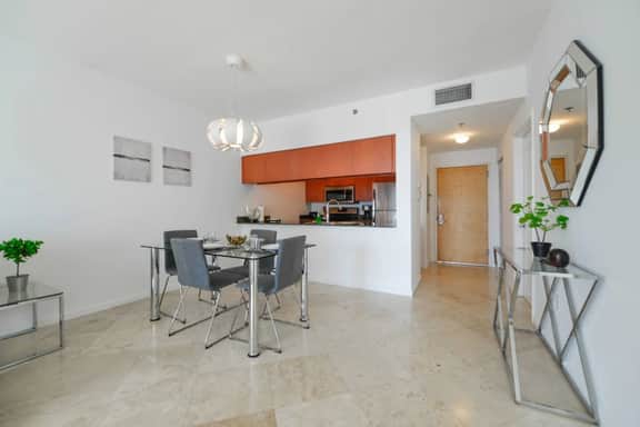 Penthouse Ocean View + Balcony/Free parking