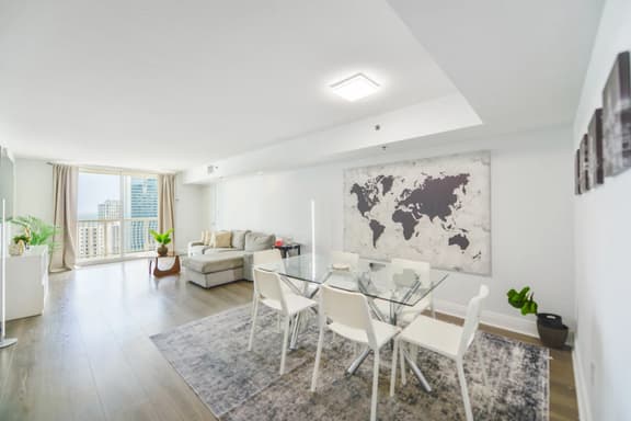 Modern 2 Bedroom Condo Brickell