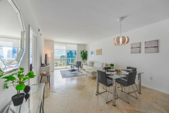 Penthouse Ocean View + Balcony/Free parking